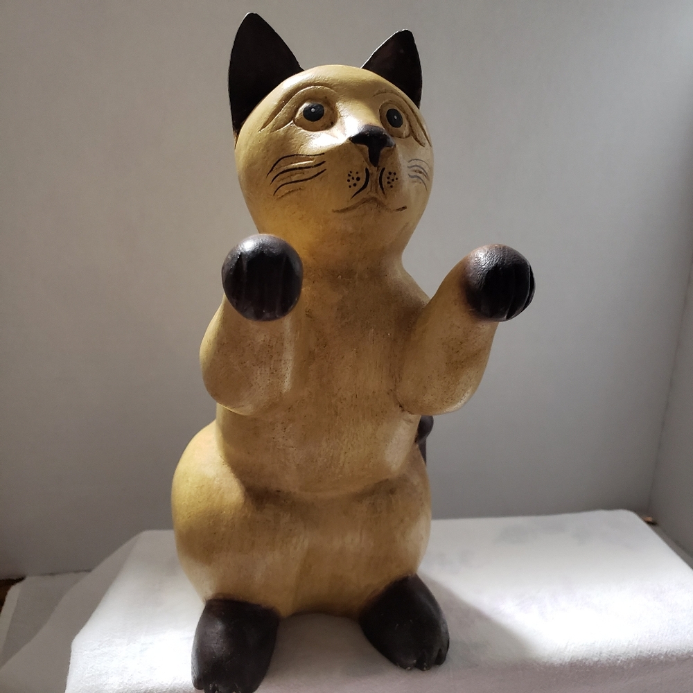 Vintage Bali Style Folk Art Cat